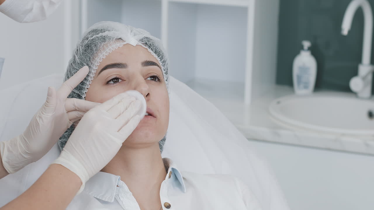 Cosmetic treatment preparation in a professional clinic