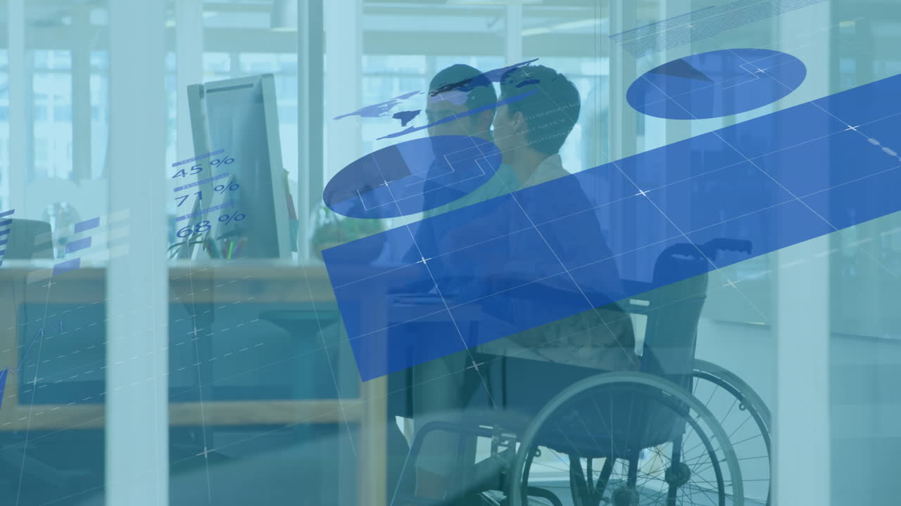 아시아 사업가와 사업가 여성에 대한 데이터 처리의 애니메이션