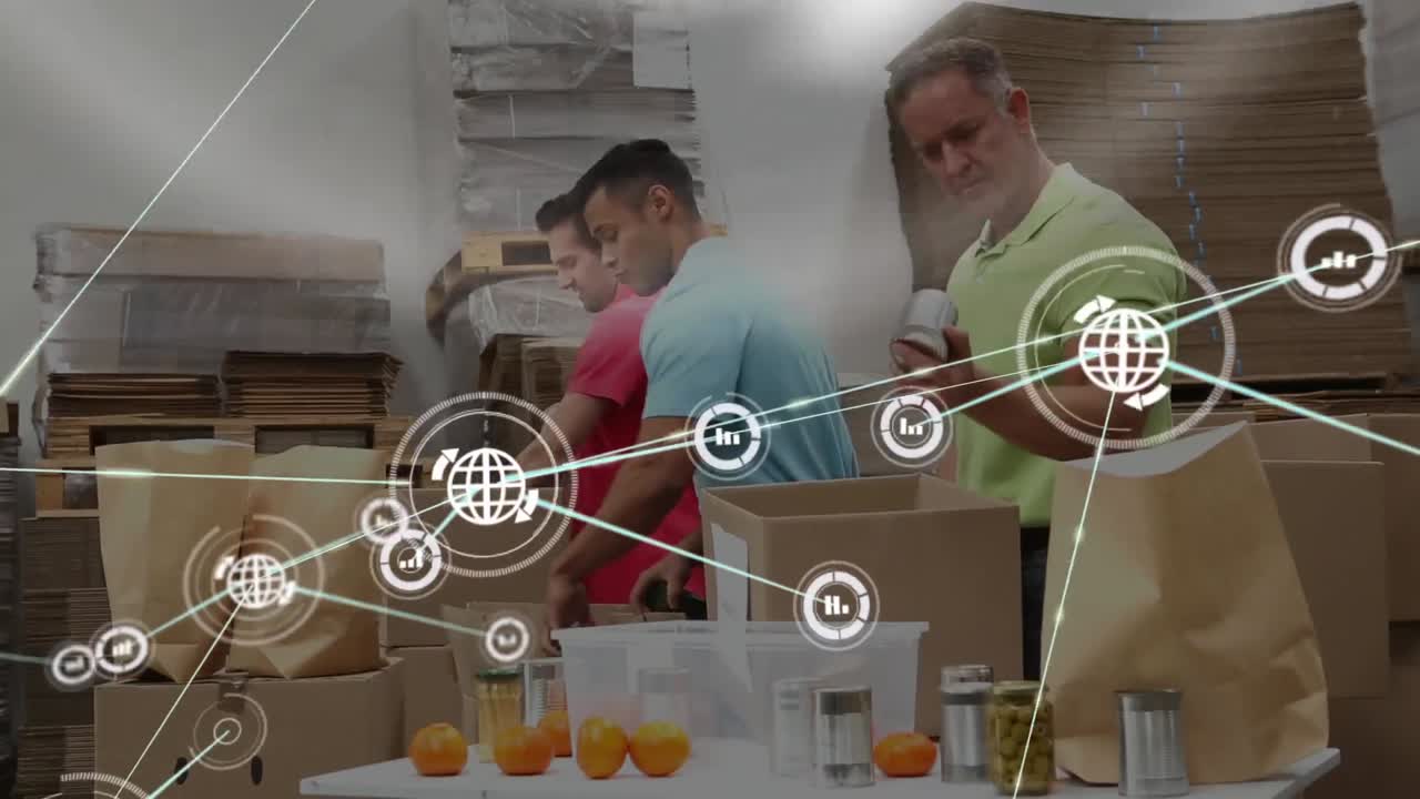 animación de una red de iconos digitales sobre un equipo de diversos voluntarios que guardan artículos en la caja de donaciones