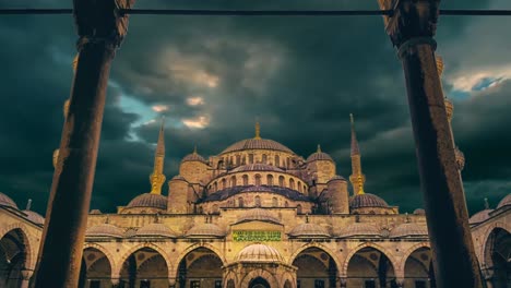 sunset time lapse at the majestic the blue mosque