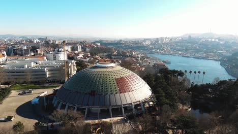 Palacio-de-Cristal,-Crystal-Palace,-by-the-Douro-River,-Oporto,-Portugal