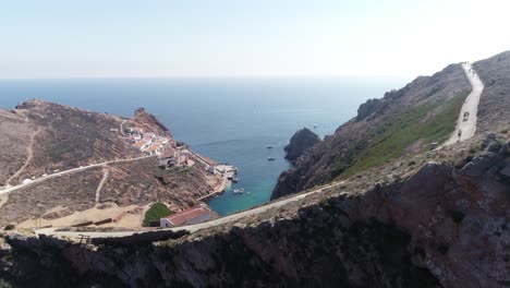 Isla-Lenga-En-Peniche,-Portugal