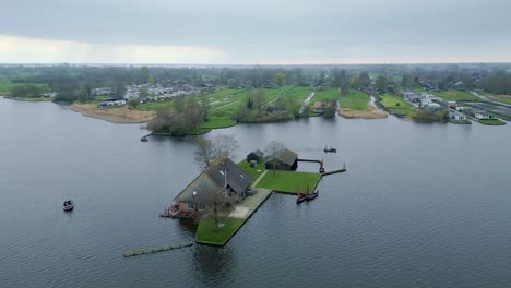 el pueblo de giethoorn - venecia de los países bajos