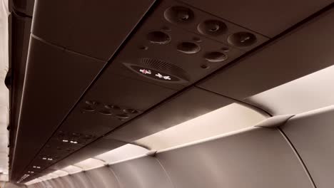 airplane overhead compartment