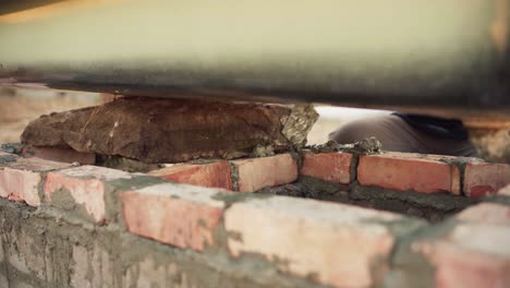 Putting-Cement-On-Bricks-On-Diy-Hot-Tub