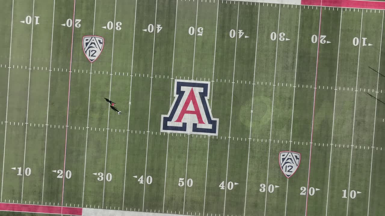 Pemandangan Atas Lapangan Sepak Bola Stadion Arizona