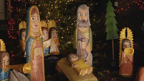 una natividad navideña de noruega que representa el nacimiento de jesús