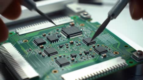 reparación de placas de circuitos electrónicos