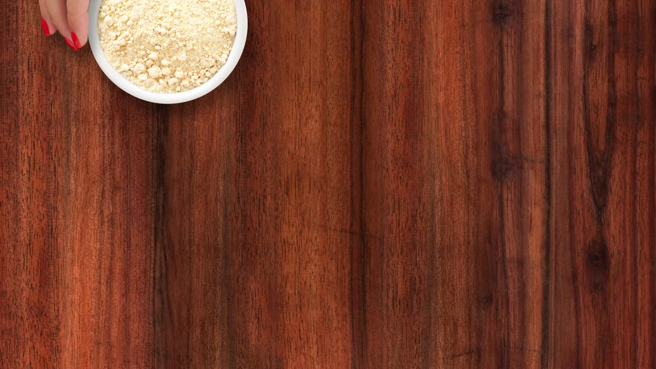 ofreciendo harina de soja