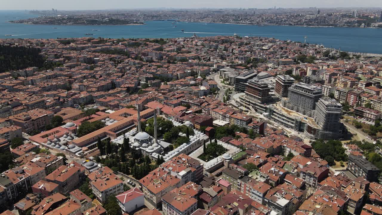 dron aéreo con vista a la ciudad