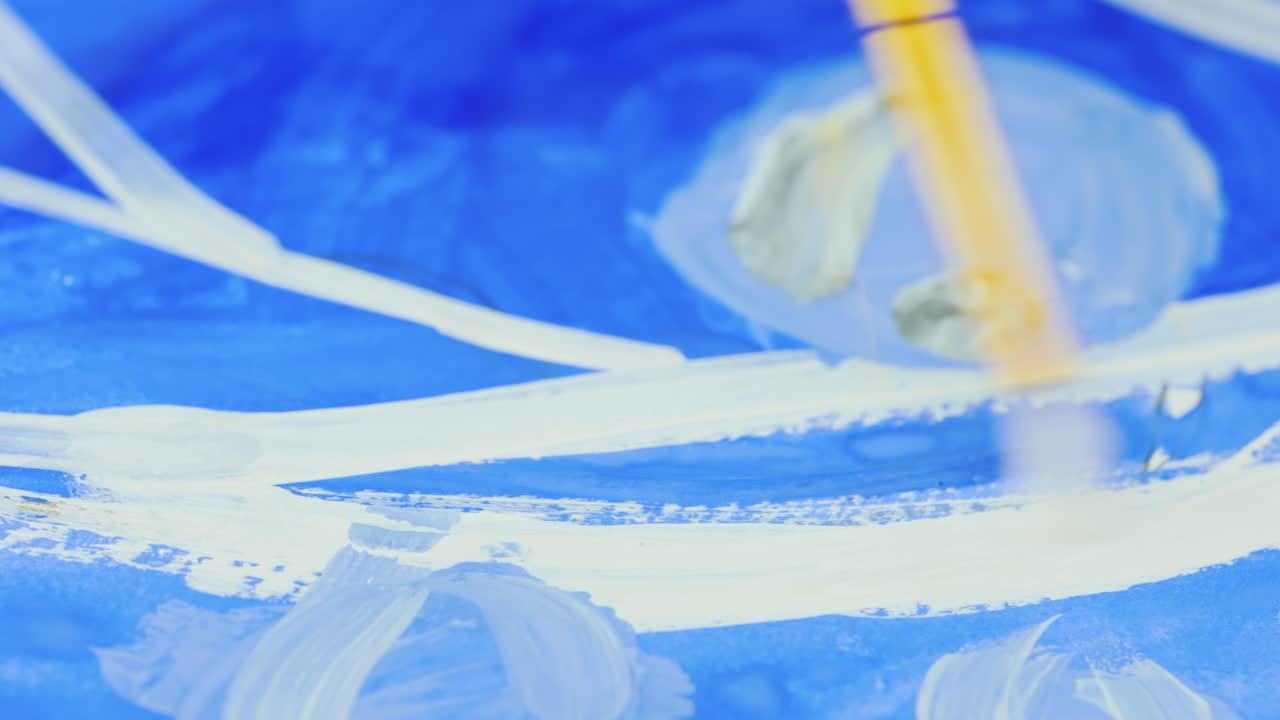 페인트의 근접 브러시 그림을 페인트