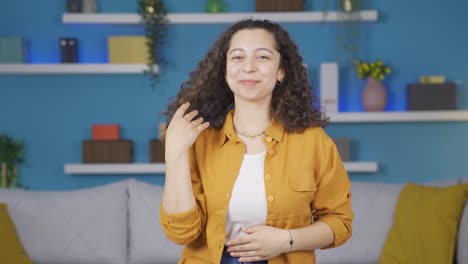 una mujer joven y guapa, carismática.