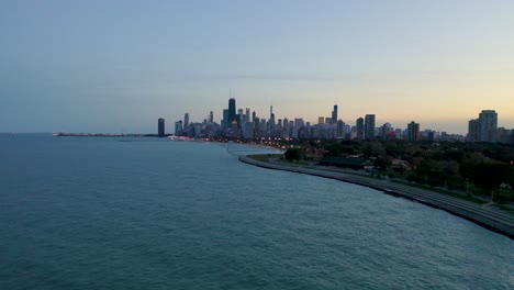 October-aerial-drone-footage-Chicago,-Illinois