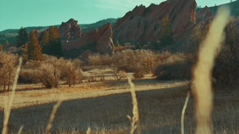 Sunset-over-mountains-in-Roxborough-State-Park-in-Colorado