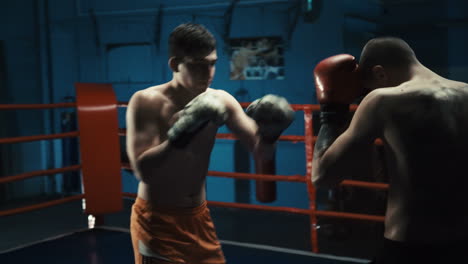 boxing/kickboxing training session