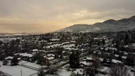 Ashland,-Oregón,-Estados-Unidos,-Invierno-De-2023