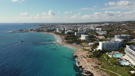 Imágenes-De-Drones-De-Chipre-Ayia-Napa