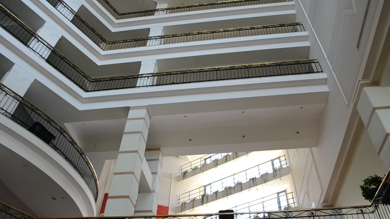 Hotel, escaleras