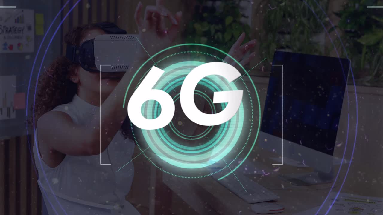 animación de texto de 6g, escaneo de alcance sobre mujer con auriculares vr y manos en movimiento