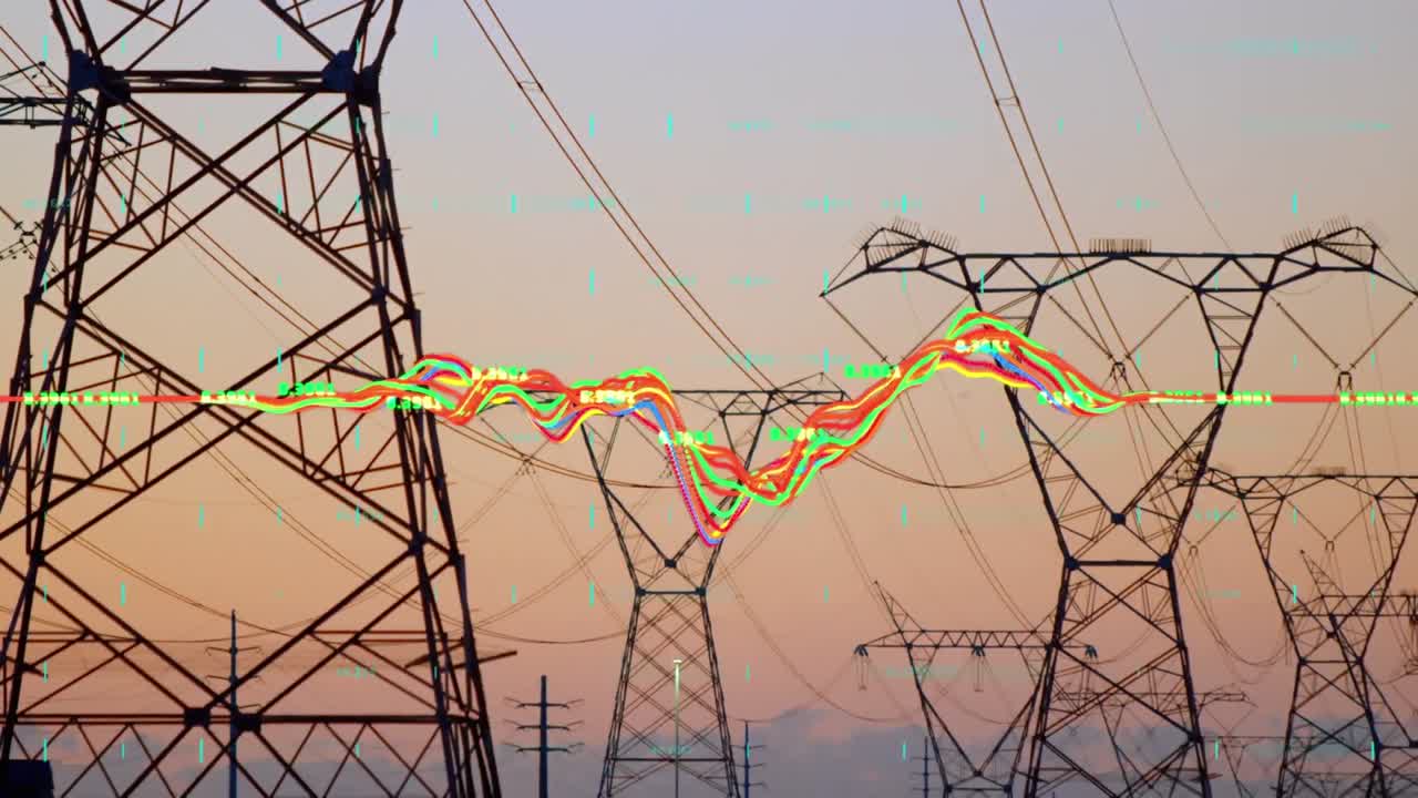 해가 지는 하늘을 배경으로 네트워크 타워에서 데이터 처리의 애니메이션