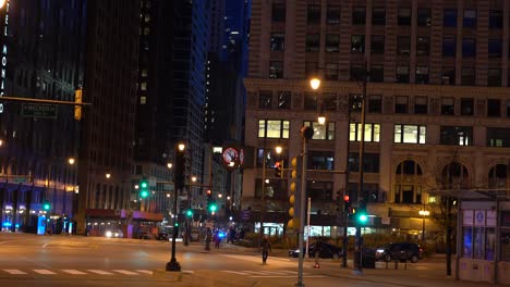 vista de la vida nocturna de chicago riverwalk hd