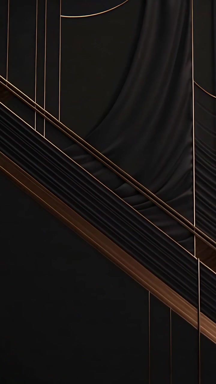 Vídeo vertical: Câmera em movimento, painel girando em estúdio, destacando acabamento em bronze e pregas