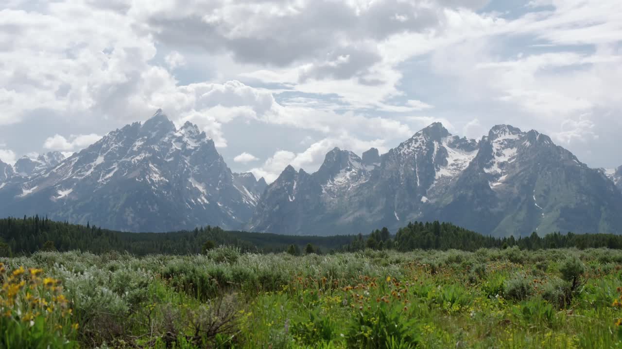 parque nacional grand teton, wyoming. día nublado con lapso de tiempo