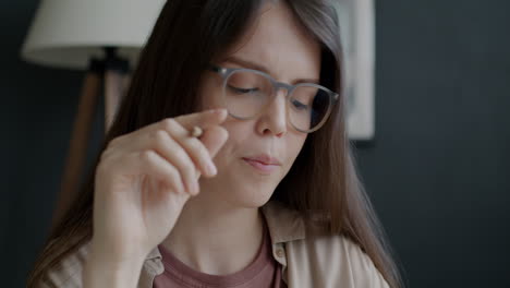 woman concentrating on work