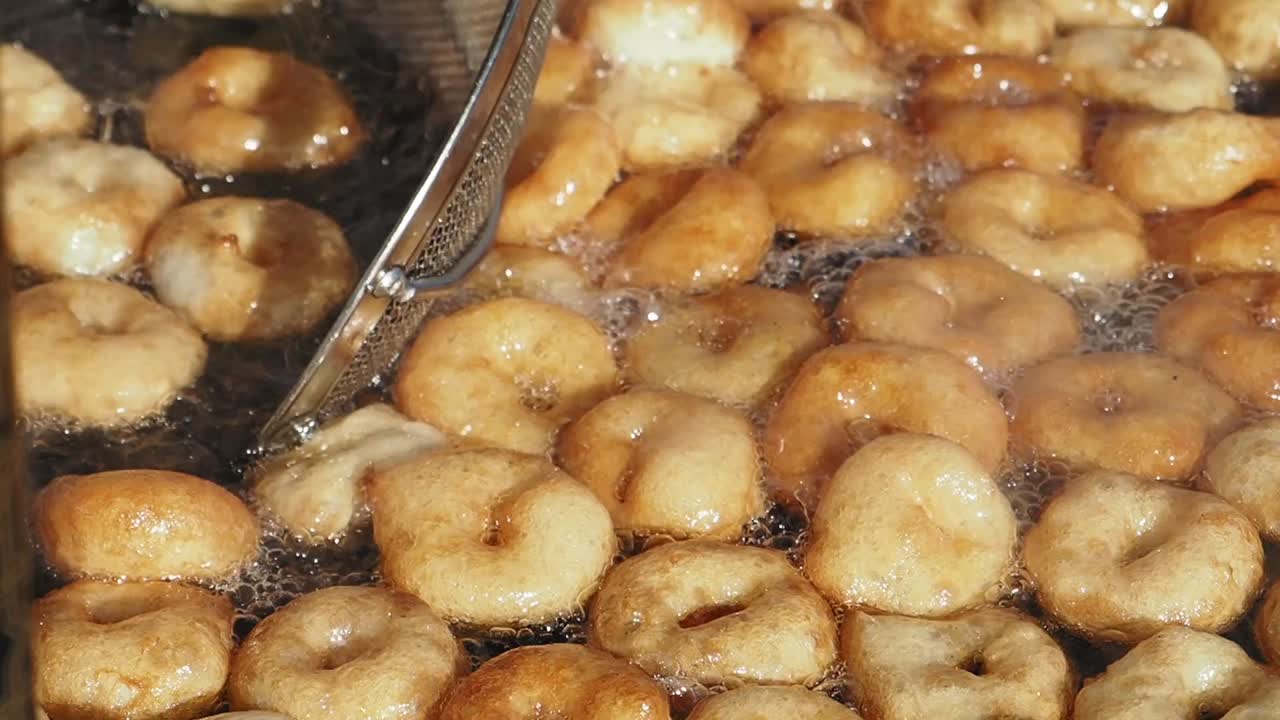 Turkish doughnuts being fried
