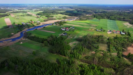 Langer,-Wilder-Fluss,-Hańcza,-Luftaufnahme