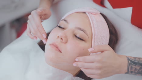 facial massage treatment