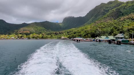 ocean view traveling on ferry from moorea island to tahiti in french polynesia