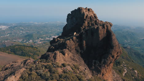 fantástica toma en órbita de roque saucillo en gran canaria