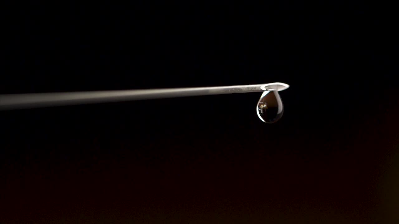 игла для шприца с капелькой