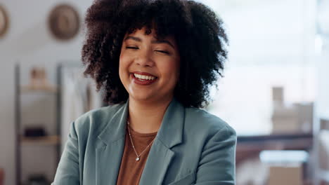 Happy-designer-woman,-arms-crossed