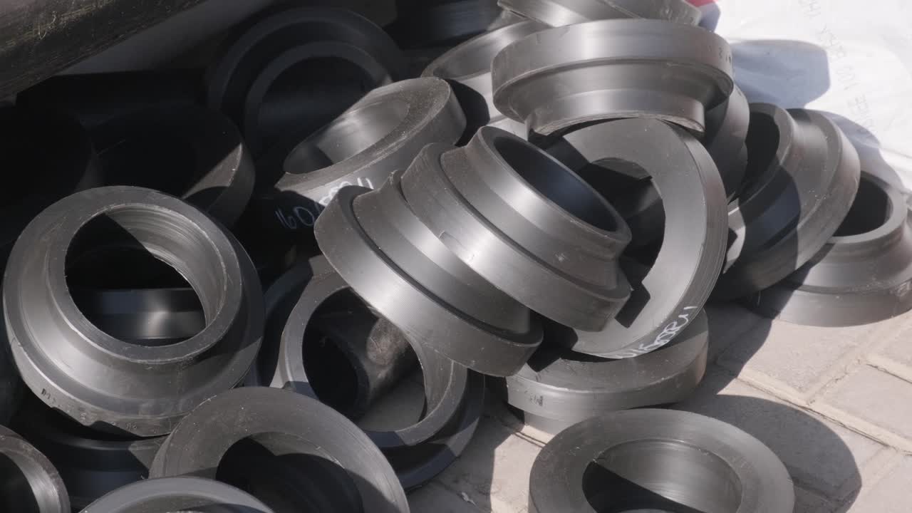 hdpe 플라스틱 배관 커넥터의 중간 shot_static