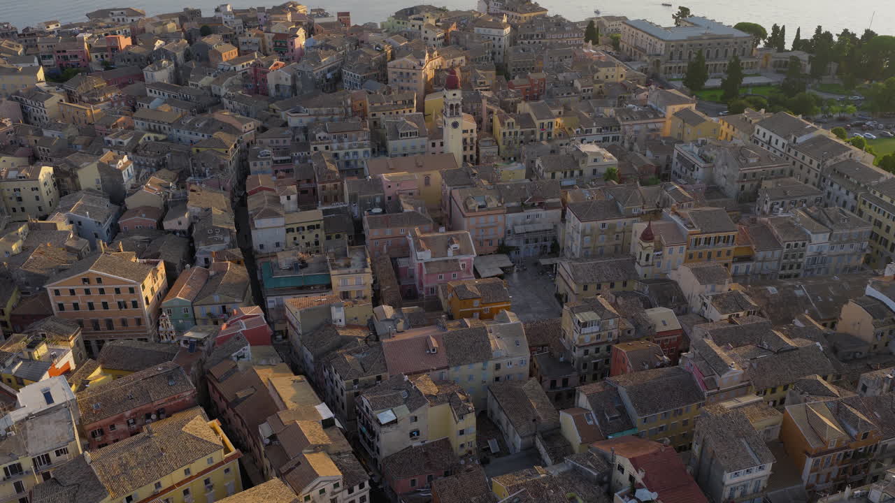 유럽 도시 의 공중 에서 볼 수 있는 모습