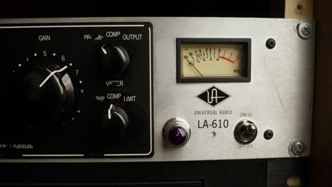 universal audio la-610 compressor