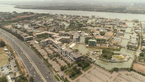 plaza lagos town center located in samborondón offers a new space to live a different urban experience