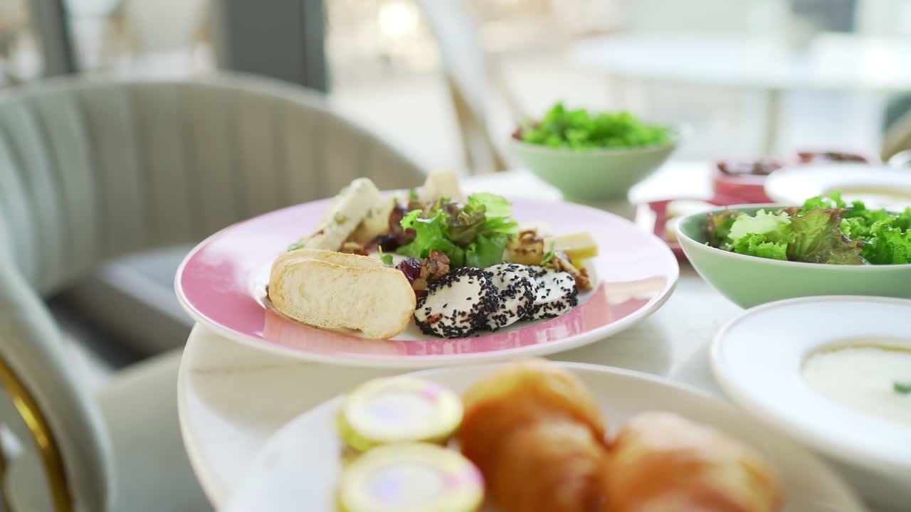 delicious food in fancy restaurant, close up shot