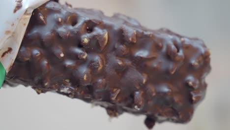 barra de chocolate con nueces