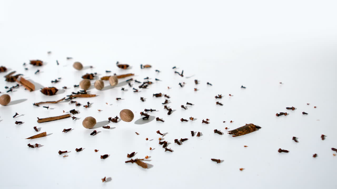 Spices rolling on the ground