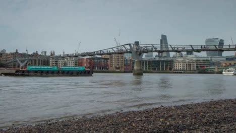 Thames-Gezeitenwechsel-4k-01