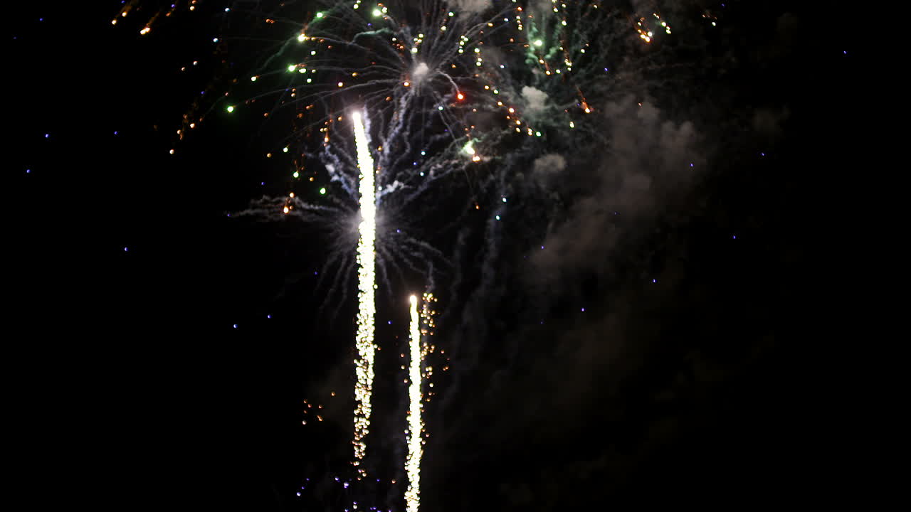 espectáculo de fuegos artificiales de año nuevo 11