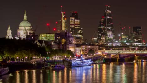 waterloo bridge night 4k 01