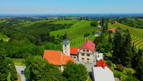 Aerial-drone-footage-of-Jeruzalem