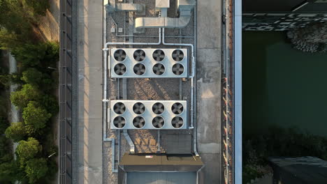 Aerial-of-Montpellier:-modern-rooftops-with-solar-panels-and-air-conditioners.