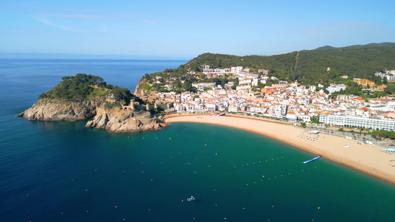 Tossa de mar, picturesque coastal town on costa brava, spain