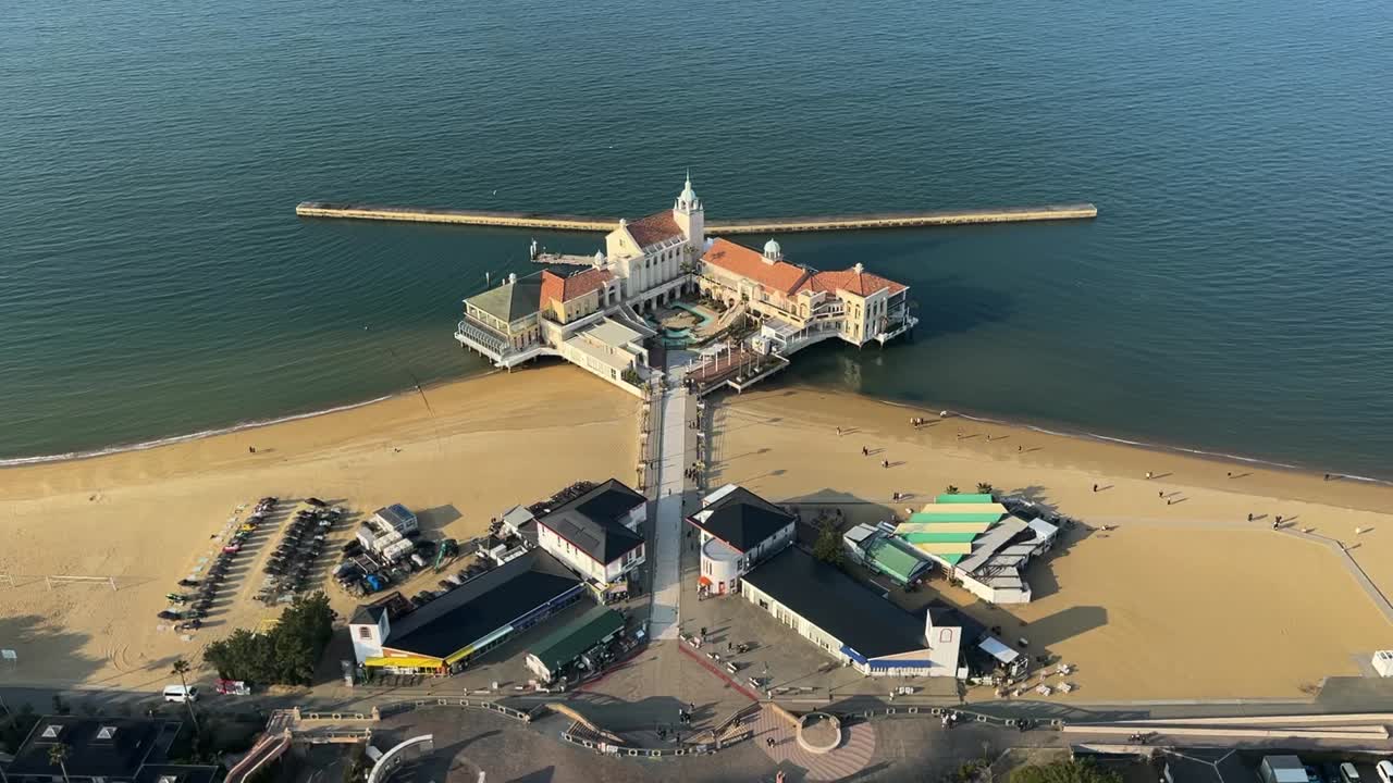 Utsikt från Fukuoka Towers observationsdäck över Momochi Seaside Park
