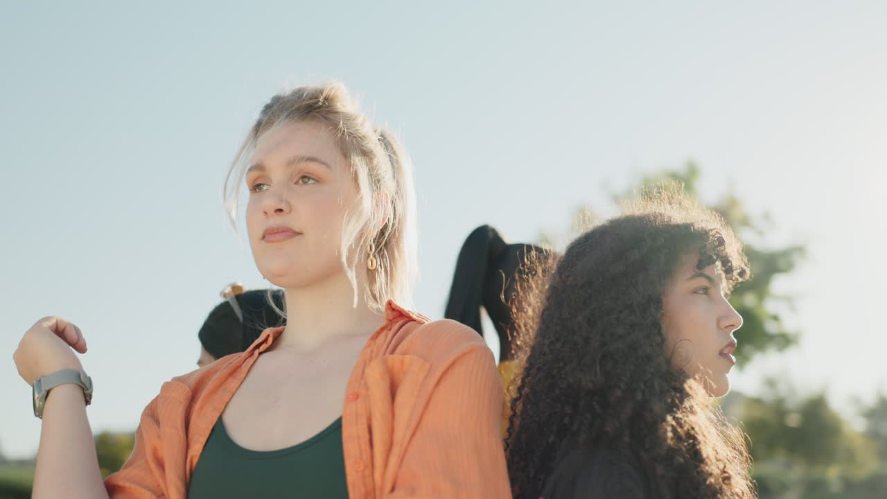 친구, 패션 및 여성의 얼굴 원